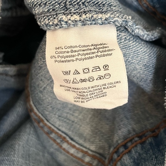 Free People Rumors blue cropped denim jacket with patchwork detailing, size S - Picture 5 of 8